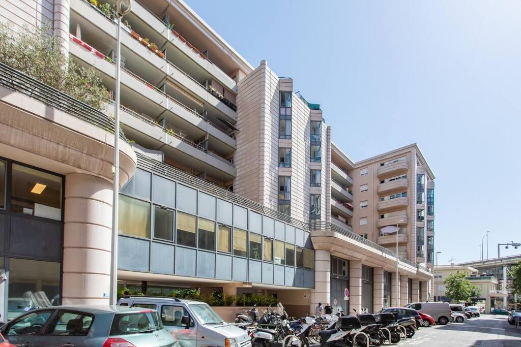 L41 Suite Paladium 8Pax 4Rooms Balcony Wifi Ac Nice Exterior photo