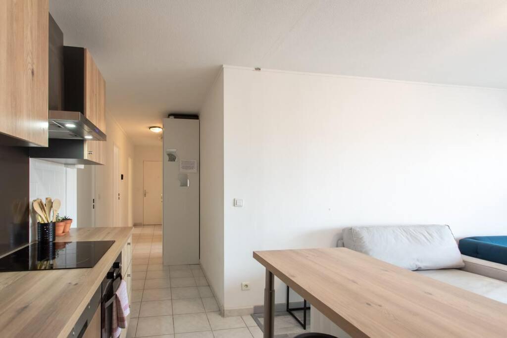 L41 Suite Paladium 8Pax 4Rooms Balcony Wifi Ac Nice Exterior photo
