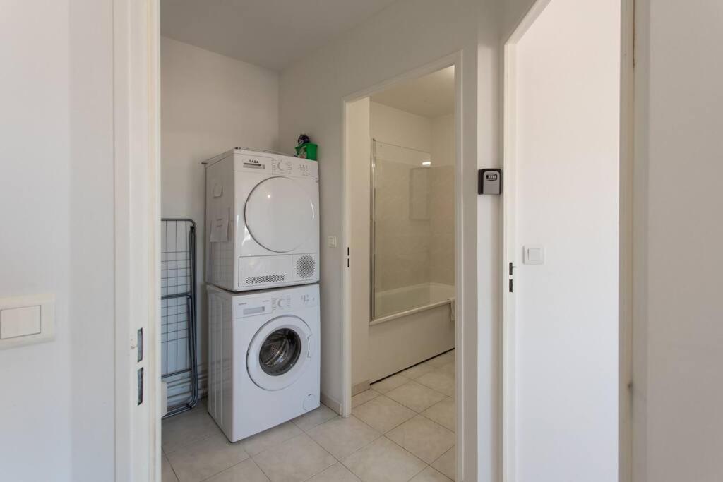 L41 Suite Paladium 8Pax 4Rooms Balcony Wifi Ac Nice Exterior photo